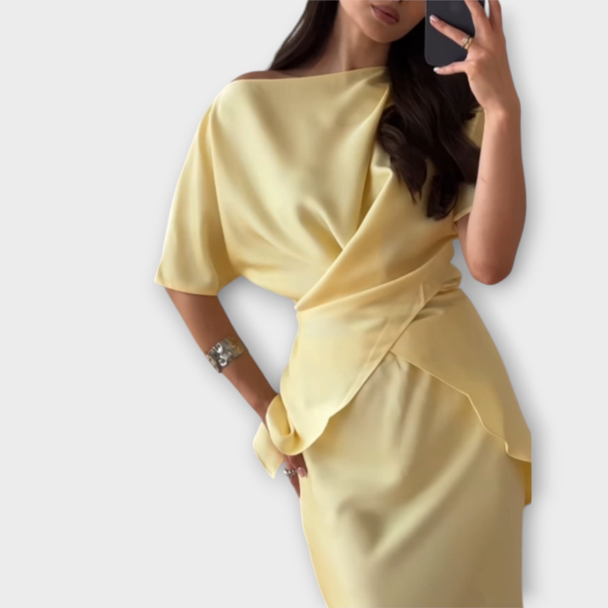 Finja – Zestaw Top Hiszpanka z Wiązaniem i Spódnica