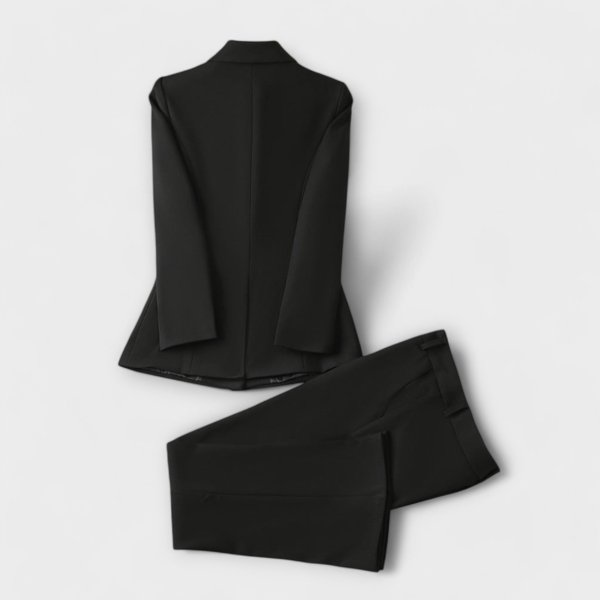 Emma – Stylowy komplet: marynarka i spodnie