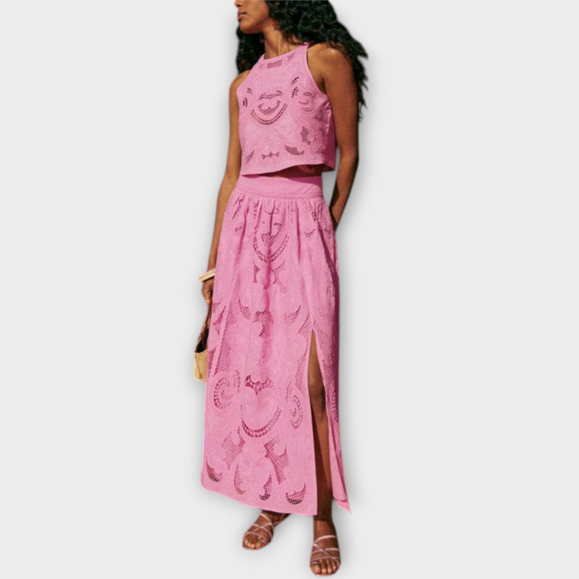 Milla – Zjawiskowy Zestaw z Koronką i Cutout Detalami