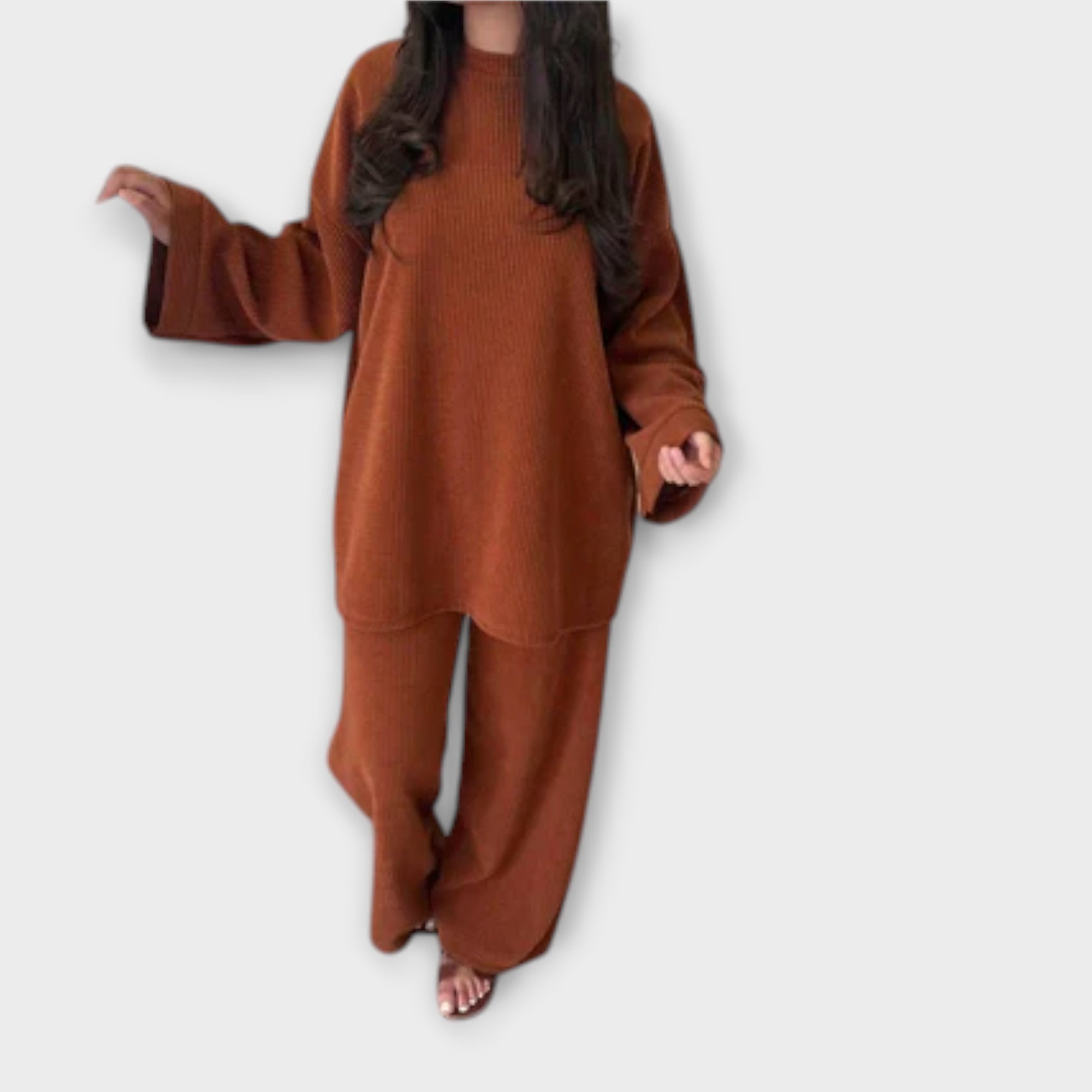 Ingrid – Dzianinowy Zestaw Oversize w Prążki