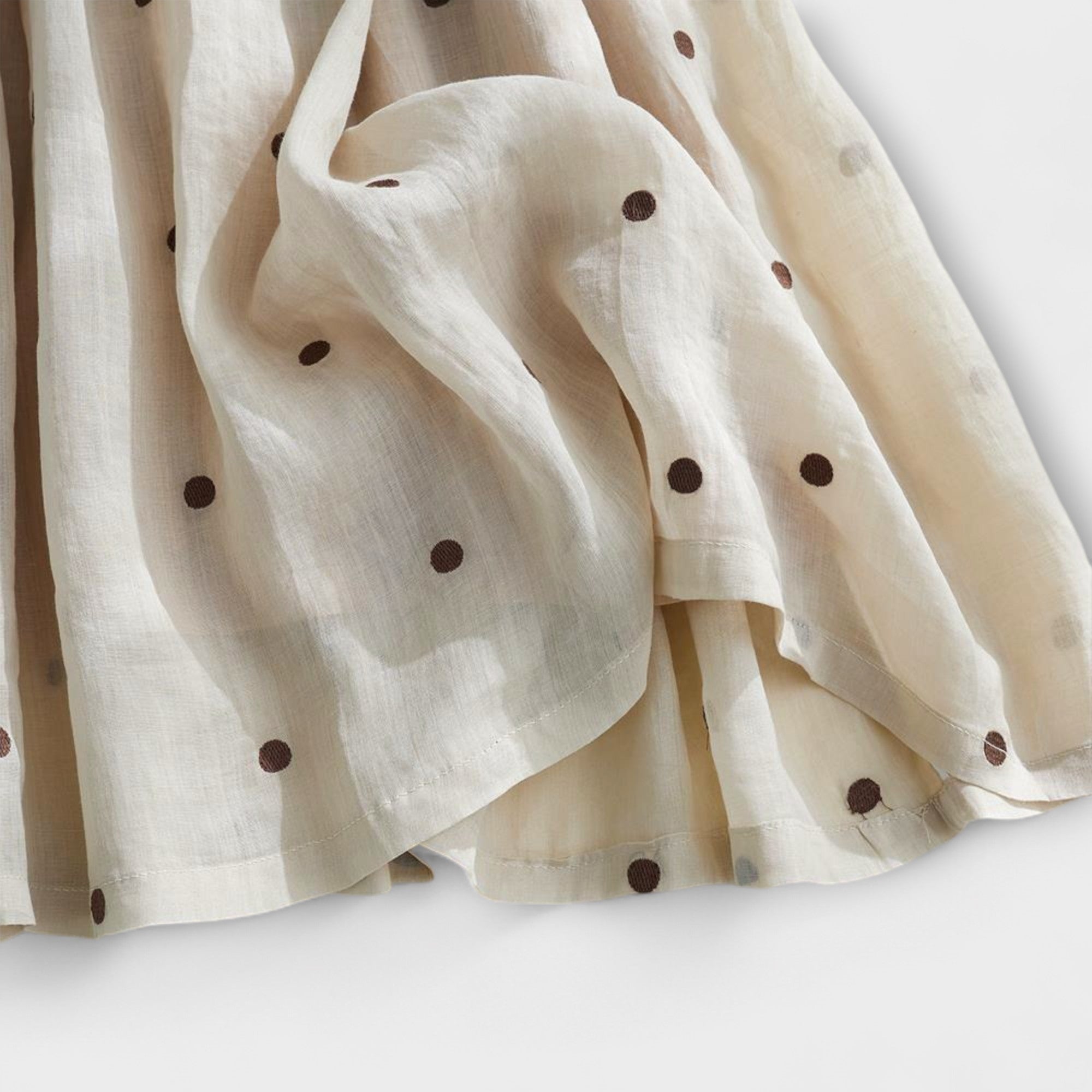 Svea – Półdługa spódnica w kropki z mieszanki bawełny i lnu