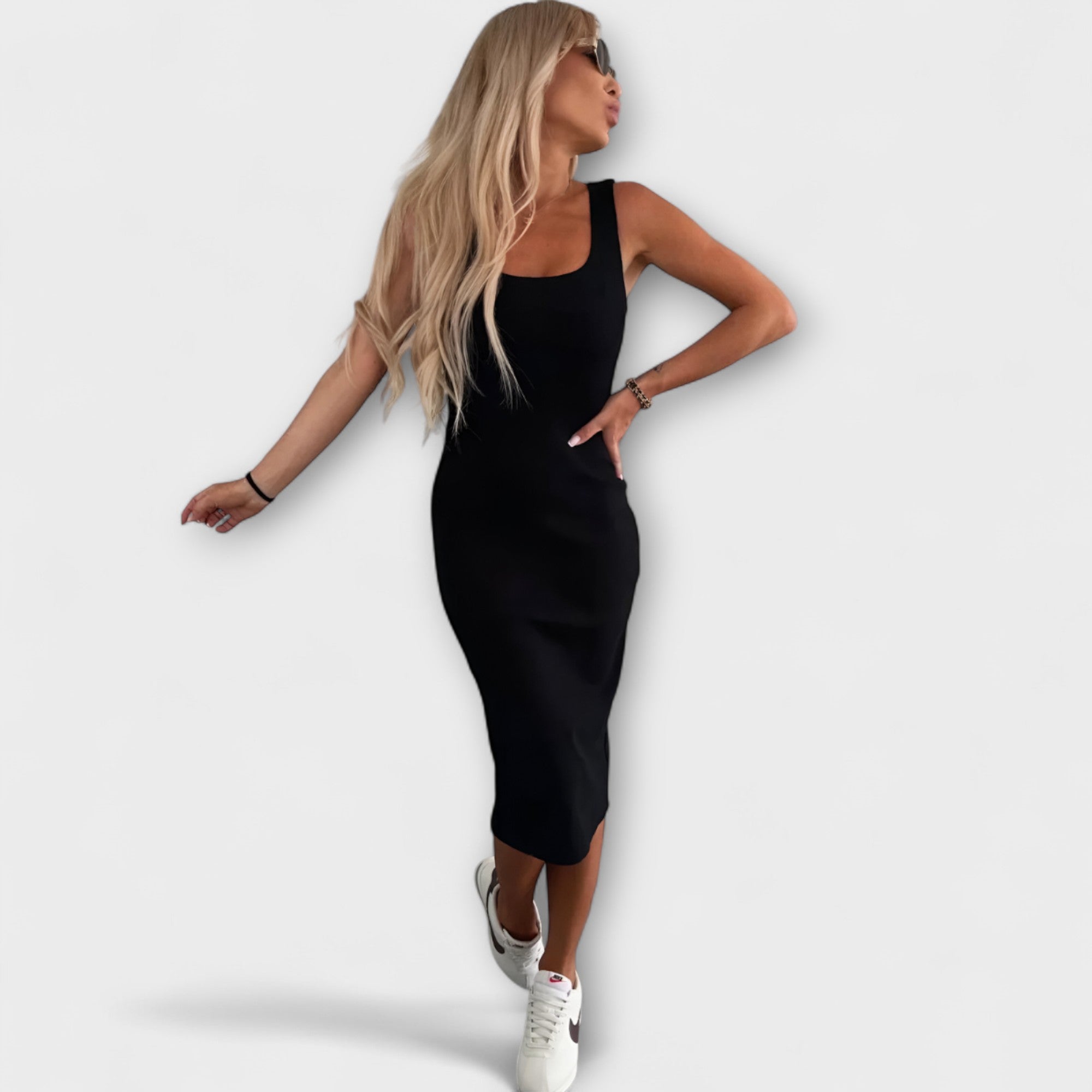 Anna – Casualowy Dwuczęściowy Zestaw z Topem i Szortami