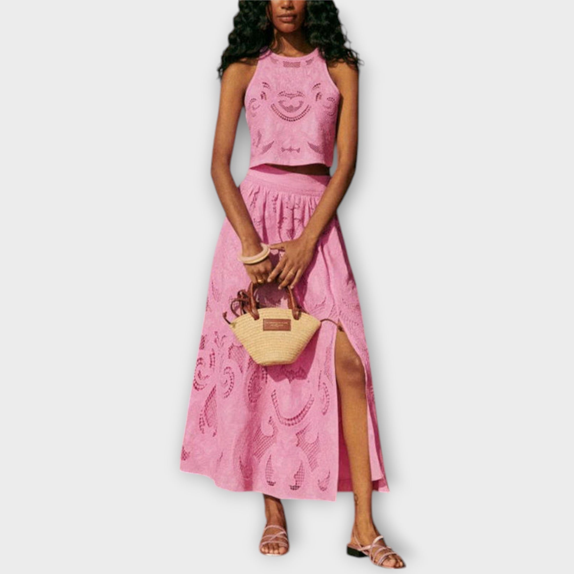 Milla – Zjawiskowy Zestaw z Koronką i Cutout Detalami