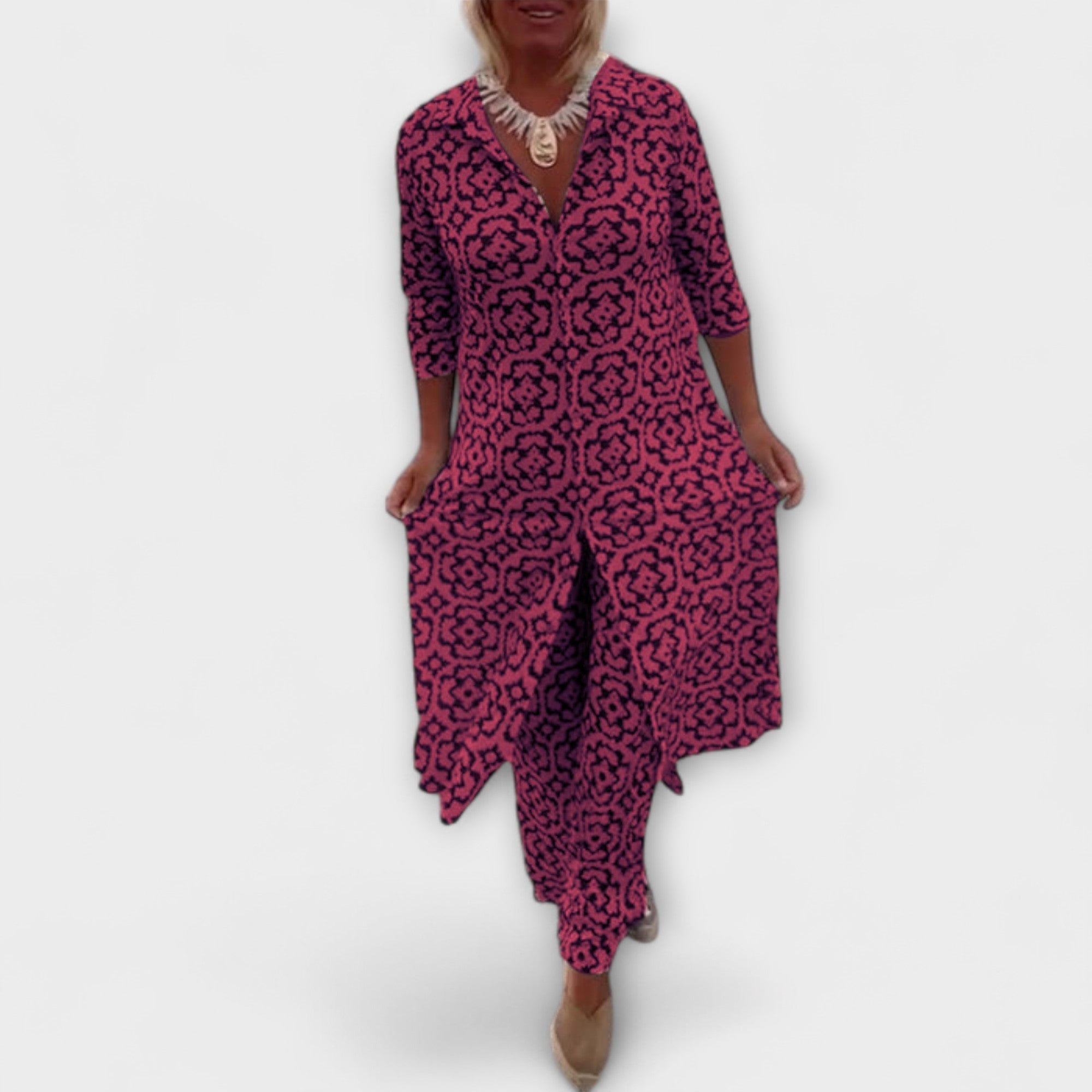 Camilla – Elegancki komplet z geometrycznym wzorem