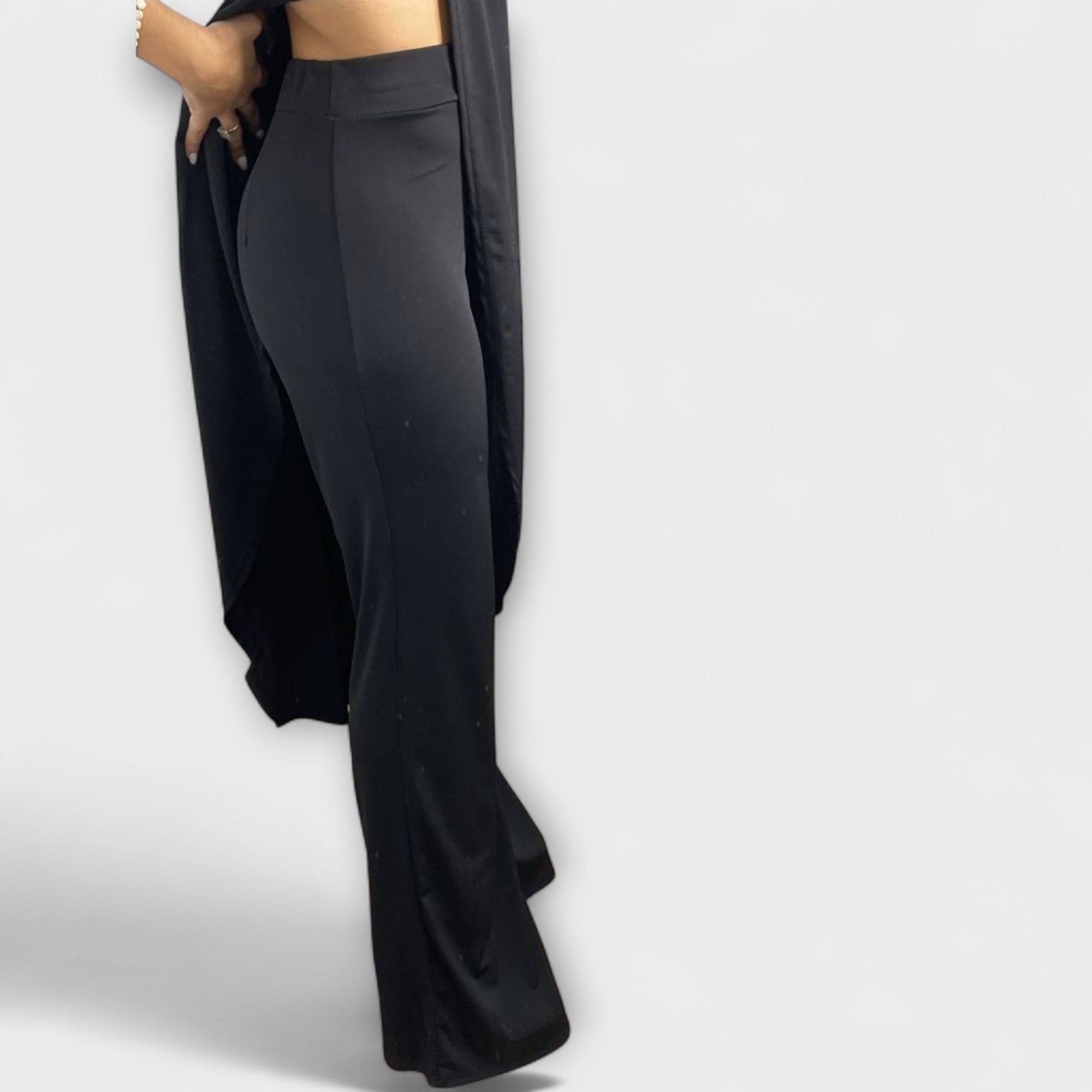 Fally – Stylowy i wygodny komplet na każdą okazję