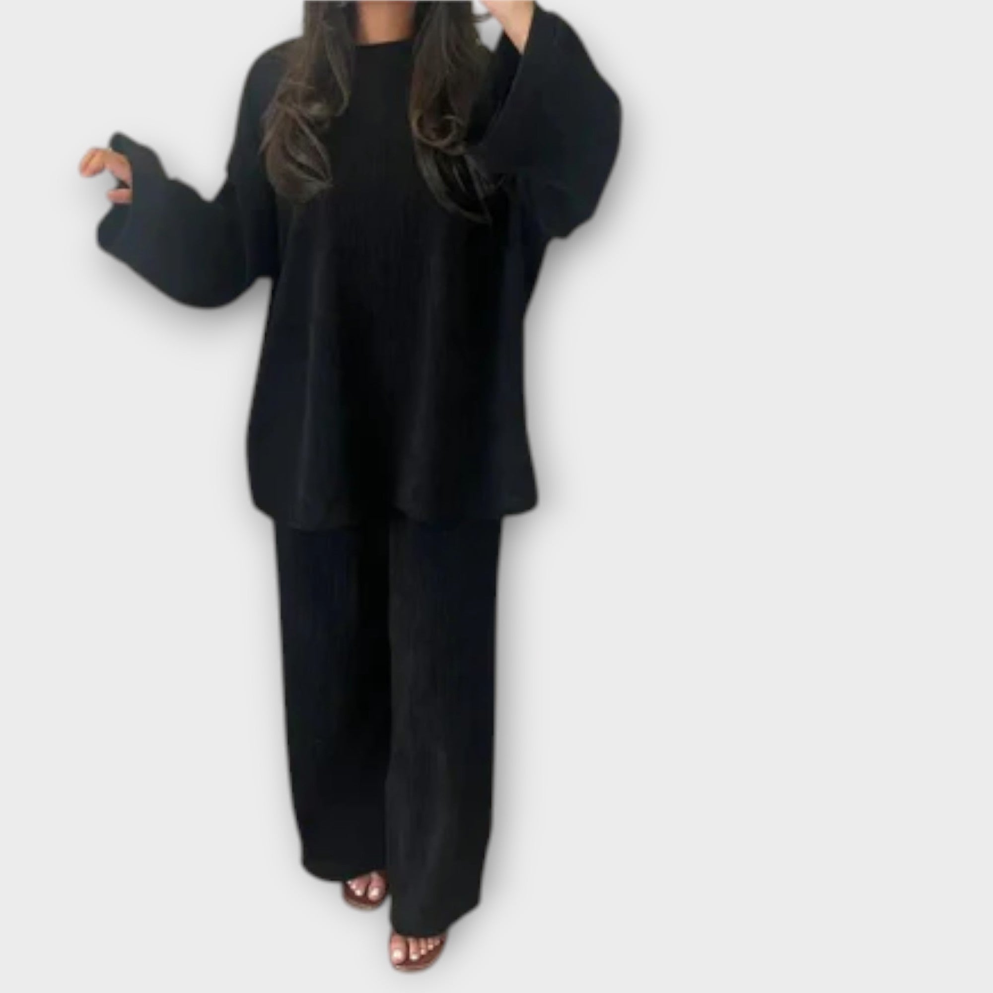 Ingrid – Dzianinowy Zestaw Oversize w Prążki