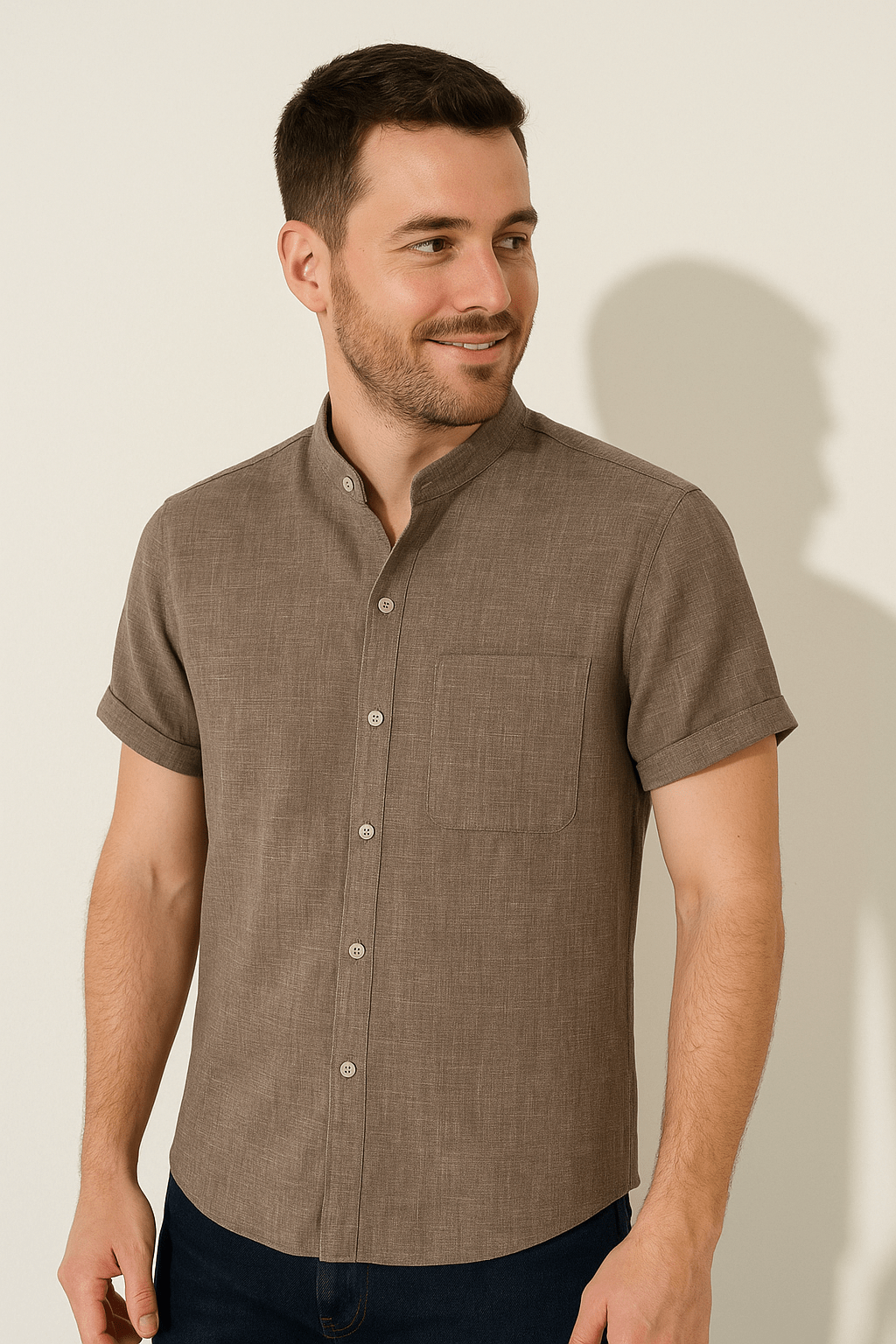 Koszula James z krótkim rękawem, stójką i kieszenią na piersi